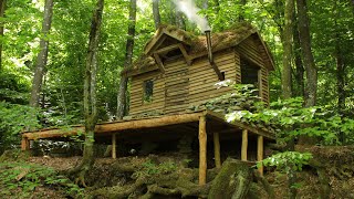 Uçurumun Üzerindeki Paletlerden Ev. Baştan Sona. Zaman Atlamalı