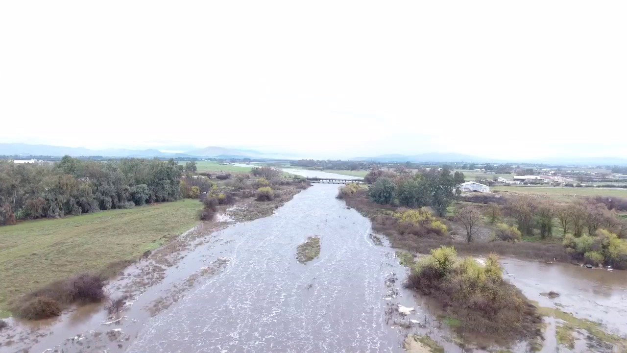 Deer creek Terra bella ca. YouTube