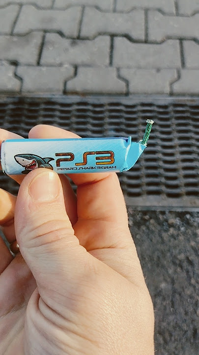 Bardzo mocne!!! PS3 Shark funke 4g #fireworks #polenböller #power #viralvideo #fyp #pyro #petardy