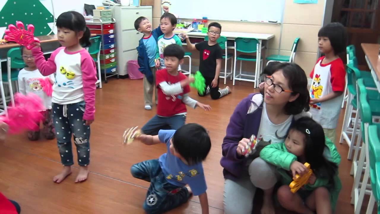 0409 Circle Time Hello - YouTube