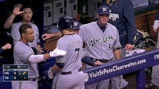 MIL@TB: Reynolds puts down first sac bunt since '08