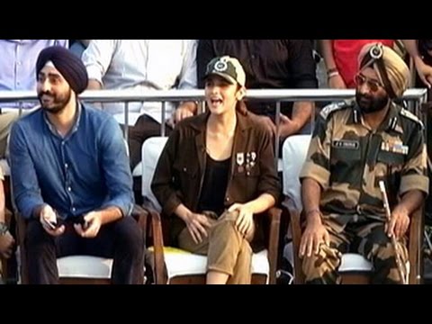 Jai Jawan: Alia Enjoys Beating Retreat Ceremony At Wagah Border