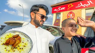 Highway Food Experience While Going to Madina | AlBaik & Arab Kabsa Rice with Spicy Chicken