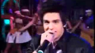 Luan Santana - No Faustão -  Parte 3 - 03_04_2011.flv