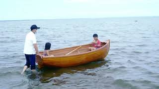 Little Bear Wooden Dinghy - A Timeless Watercraft for Your Lake Adventures