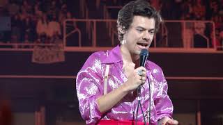 Harry Styles - Giving advice (San Jose 11 November 2021)