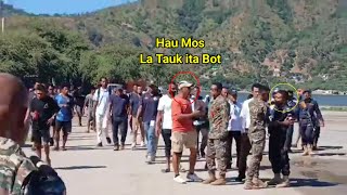 Maun Ne Atu Tuku Malu Ho Polisia iha Tasi Tolu