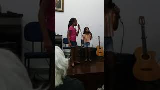 Lara e Lorena Môh Apê (cover Melim)