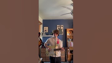 Thumbnail of Old Yellow Bricks - Arctic Monkeys (cover)