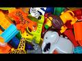 Satisfying Building Blocks A favorite for everyone! A colorful block coaster packed with animals!