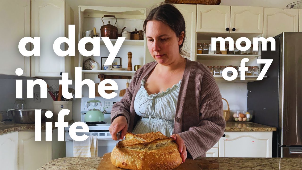 Day in the Life | Large Family Mom of 7 - YouTube