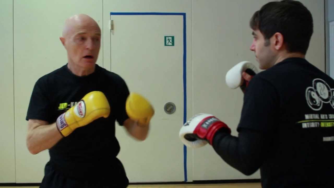 Bruce Lee's single direct attack.