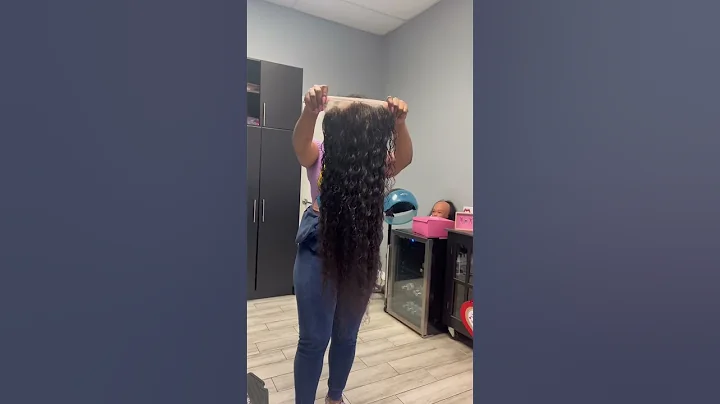 SIS BOUGHT THIS 30” LACE WIG  FROM AMAZON FOR JUST $150