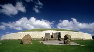 Winter Solstice At Newgrange - Neolithic Art