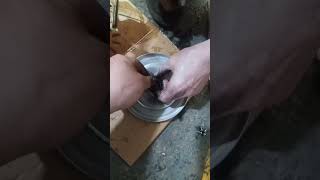 Steps for changing oil seals of centrifugal pump.