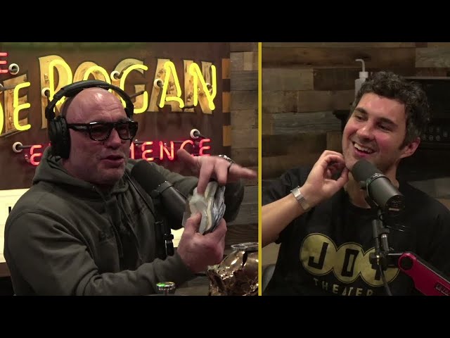 Joe Rogan: Mark Normand Has A Weird Problem class=