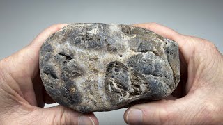 Slabbing a Dark and Quartzy Rock from Laredo - Perhaps an Agate?