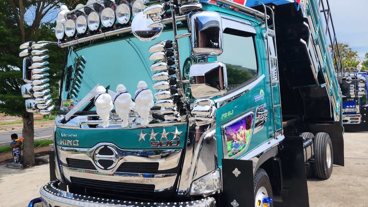 #สดสวยพร้อมชุดแต่งจัดเต็ม #เมก้าแค๊บJO7E  สนใจแบบนี้สั่งได้ที่อู่หรรษาค่ะ ราคาไม่แพงจ้าT.0813619239