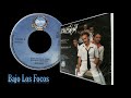 Miniature de la vidéo de la chanson Bajo Los Focos