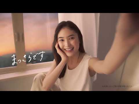 夏海   Salanaru (サラナル) 「笑っちゃうほど、あっさり落ちる！“3段階テクスチャークレンジング”」篇 TVCM