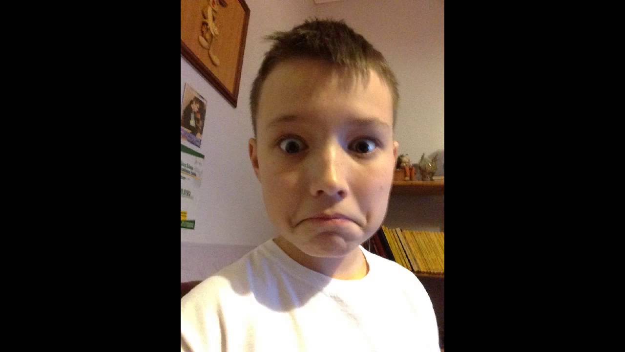 #SELFIE Vine - YouTube