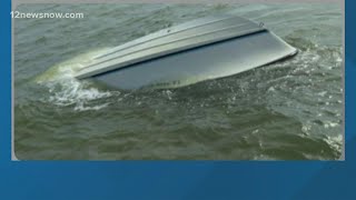 32-year-old man dies after boat flips in Chambers County