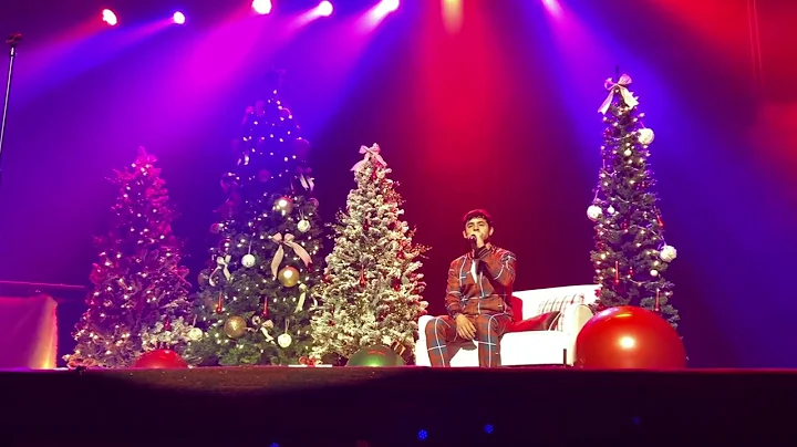 David Archuleta sings Amy Grants Grown Up Christma...