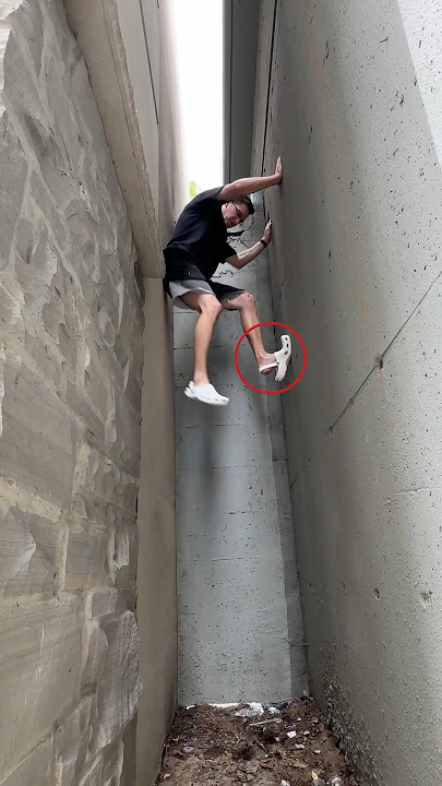 How Resistant are Crocs? 🤔