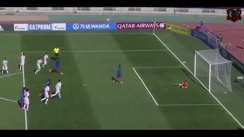 Bùi Tiến Dũng cản phá penalty ở World Cup U20