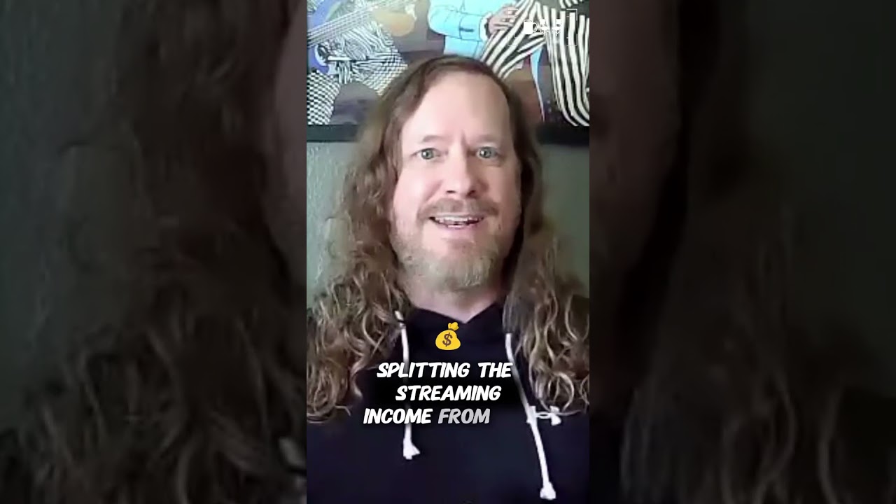 Podcasters: Grow Your Audience & Earn with Cupchairs 🎙️