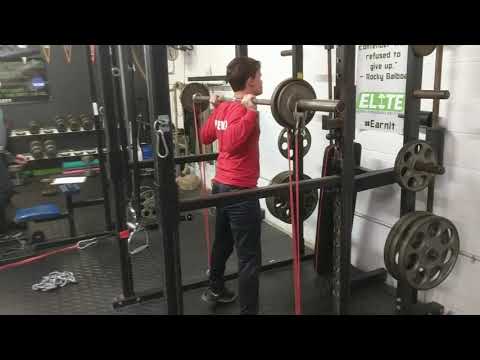 Working some explosive power with these squat to pins with bands 🚀
