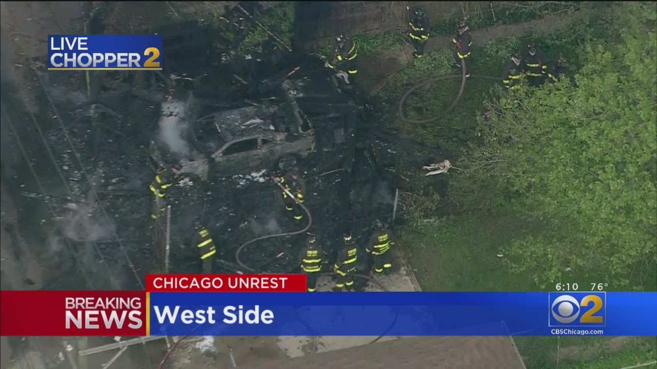 Firefighters Battle Garage Fire On West Side - YouTube