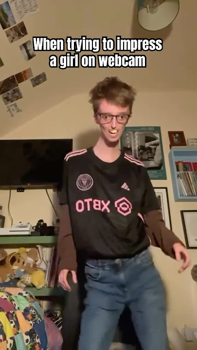 He gets an A for effect #cuereaves #comedyshorts #fun #funny #comedyfilms #viralvideo #viralshorts