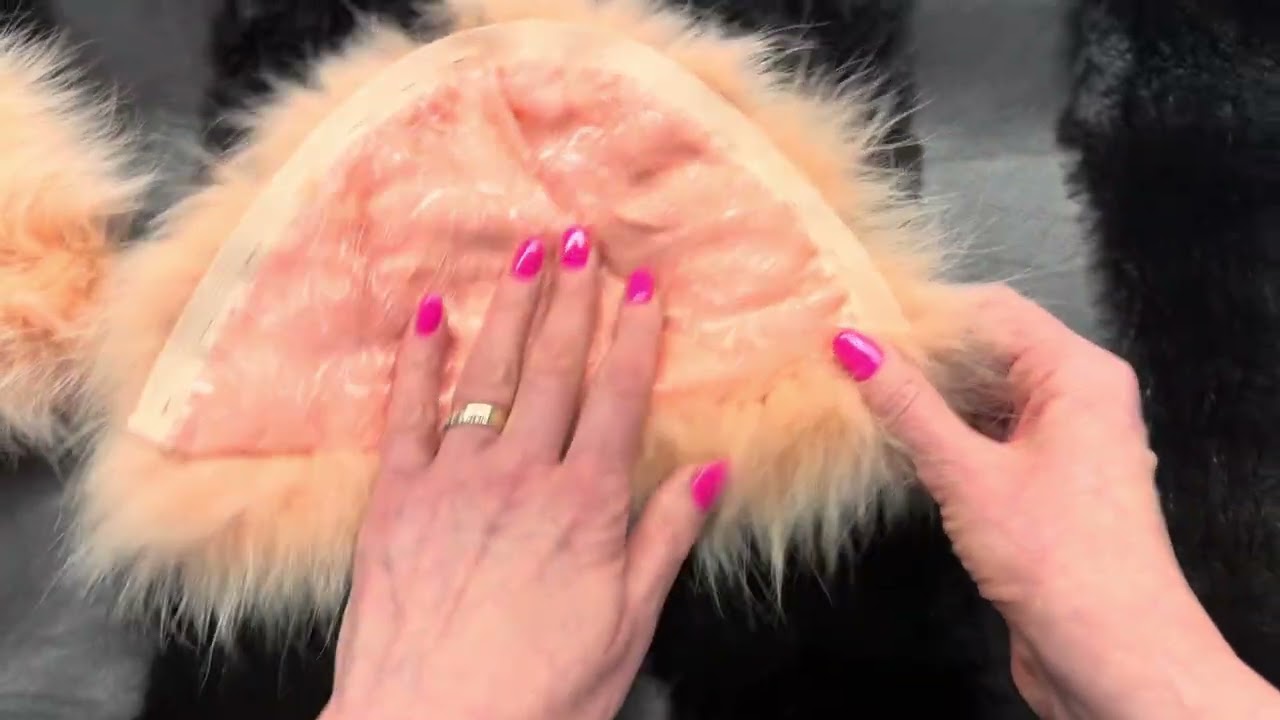 Пошив стильного жилета из кожи и меха🪡