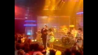 The Blow Monkeys feat. Sylvia Tella - Choice? (TOTP)