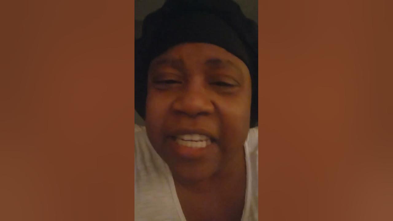 Fast food worker, messed up my order, someone put salt in my seasoning