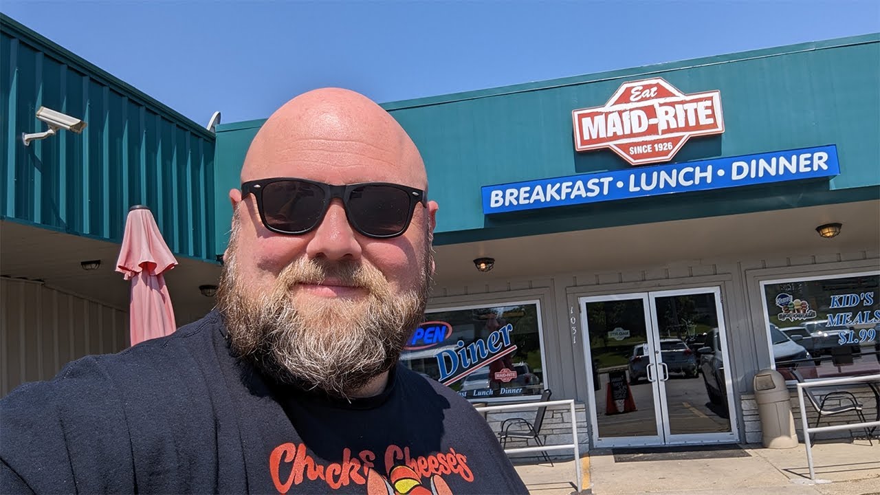 I Eat At Maid-Rite In Des Moines, IA The Birthplace Of The Loose Meat Sandwich!