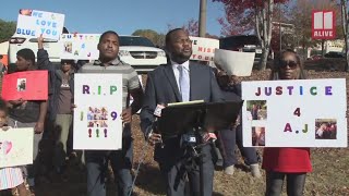Attorney for family of teen who died after South Fulton altercation holds news conference