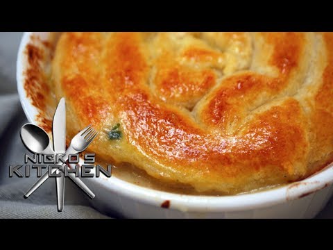 how-to-make-chicken-pie---video-recipe