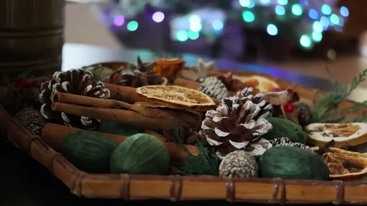 Old-Timey Christmas Potpourri Bowl Filler, Decorative Christmas Vase Filler Decor