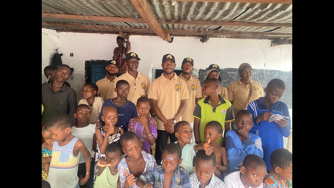 Visite à l'Orphelinat La Grace de Dieu