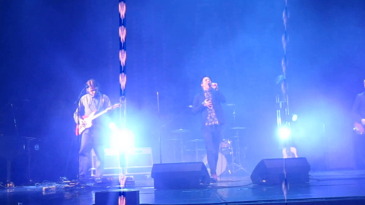 Olavi Uusivirta Hän laulaa kuin kuolisi huomenna YouTube