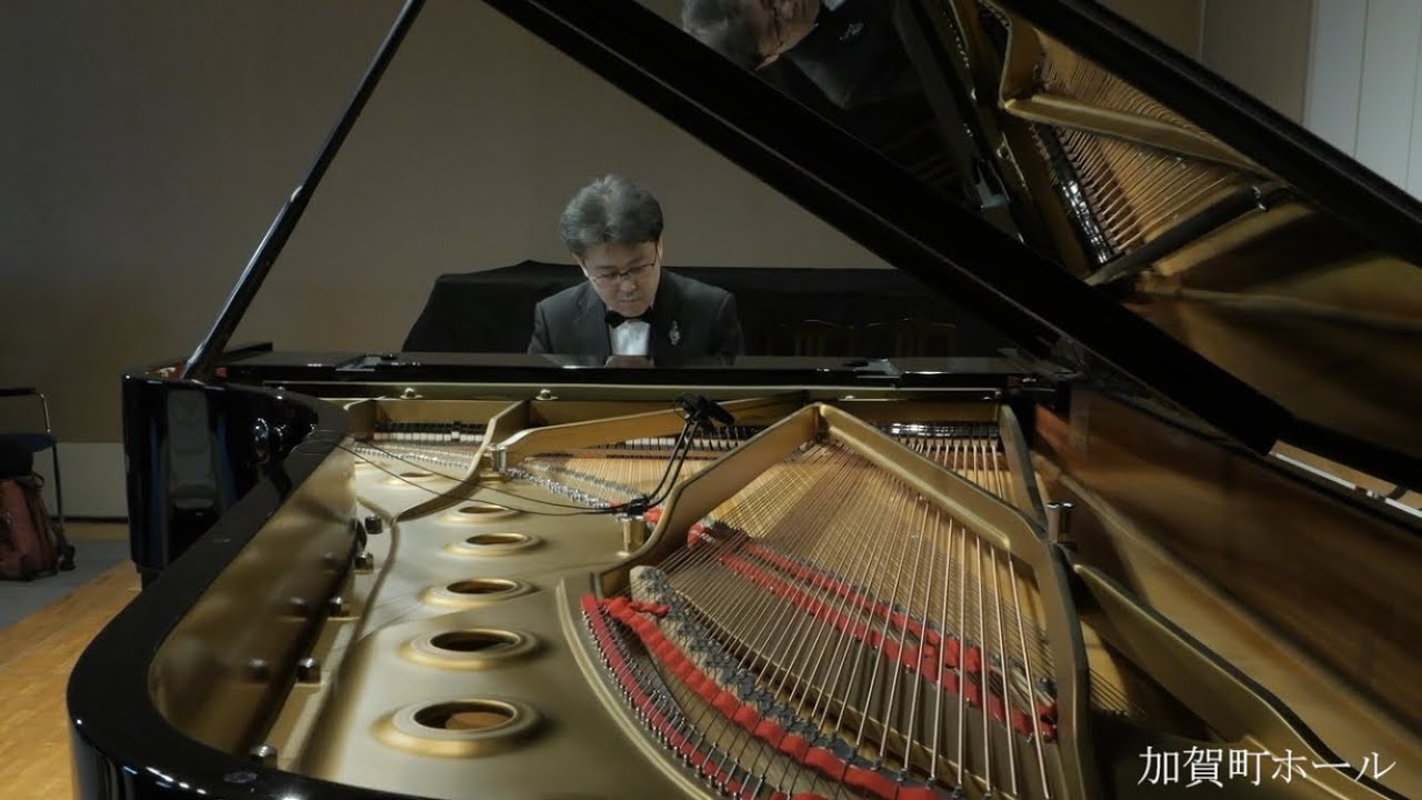 バッハ：パルティータ第1番 変ロ長調 BWV825 リサイタルから - YouTube