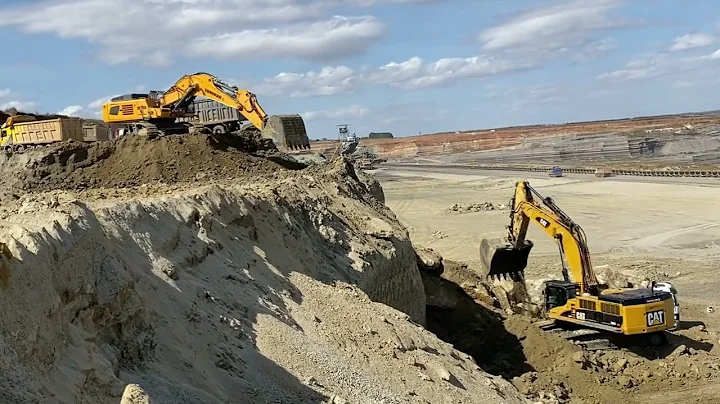 Liebherr 976 & Caterpillar 385C Excavators In Action - Sotiriadis/Labrianidis Mining Works