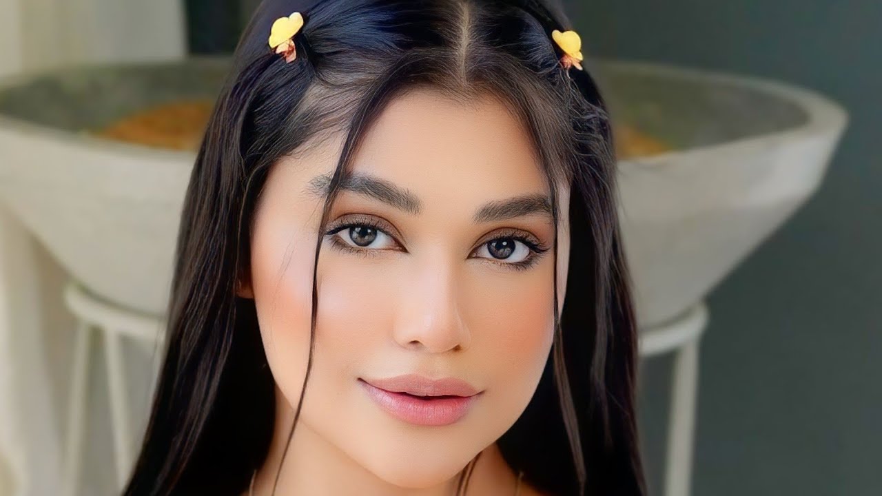 Alina Rose : Wiki Biography, Body positive, Age, Height, Weight
