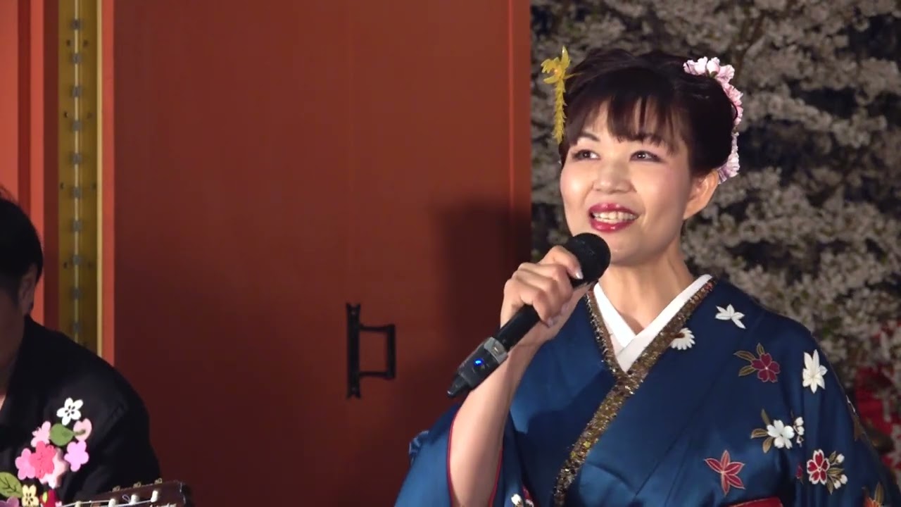 宮本静「一番桜 龍の舞」＠紀三井寺 夜桜お静ライブ - YouTube