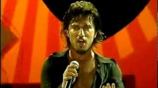 Video thumbnail of "ℂ⋆Tarkan | Ay ''Live 2001"