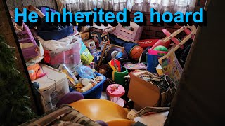 Son inherits a hoarded house. Let's clean it!