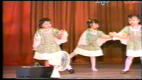 3. Ta Kong Chi & Seow Seow Neow Sun 17 October 1993.