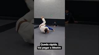 Olha o que ele falou e fez com mestre dele #bjj #jiujitsu